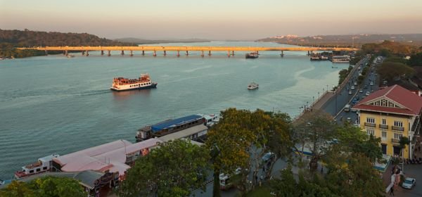 Mandovi River (1)