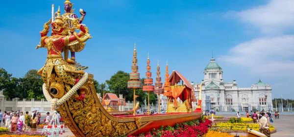 Pattaya Getaway  Free Coral Island Tour