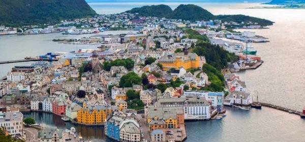 alesund norway (1)